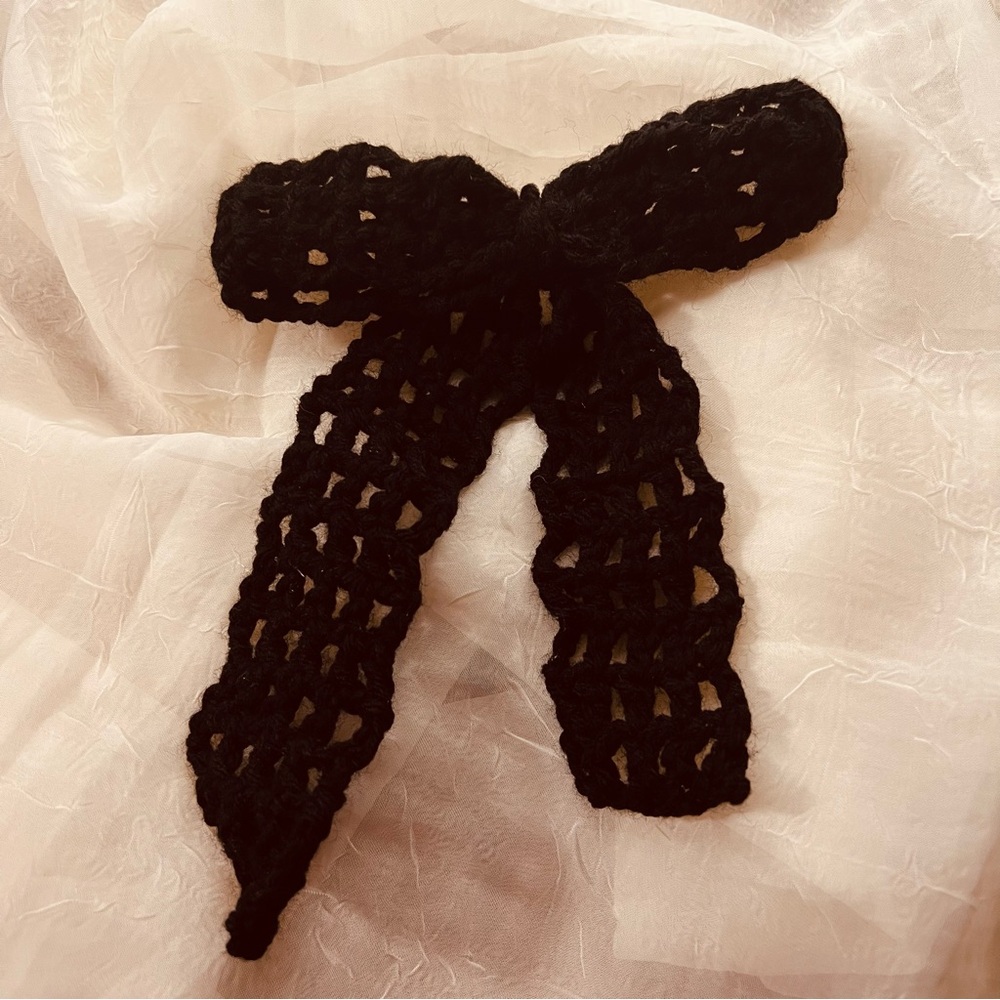 Crochet Lace Bow Hair Clip, French Clip Barrette, Black, 100% Acrylic